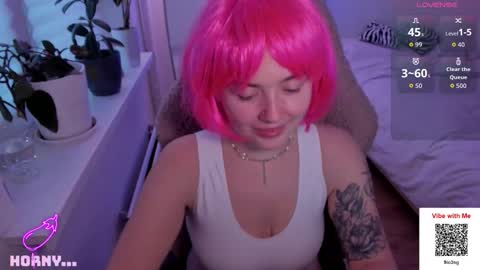 Snapshot of rororo1818 chatting on 11-05-25, 11:10 reesha . online show from 11-05-25, 11:10