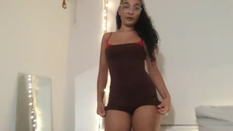 Snapshot of rosalinatoosexy chatting on 09-12-25, 04:56 Rosalina online show from 09-12-25, 04:56