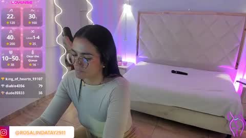 ROSALIN online show from 06-09-26, 11:49