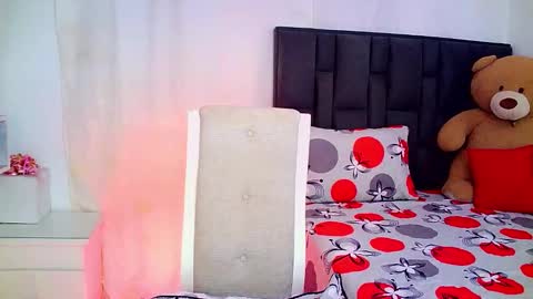 Rosalinda online show from 02-20-26, 06:26