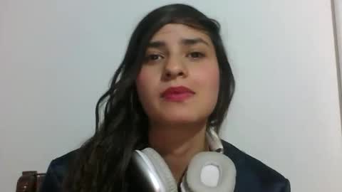 rosasvioletas online show from 11-11-25, 11:49