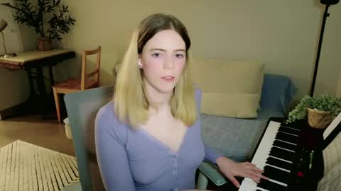 rose77782 online show from 04-28-26, 01:59