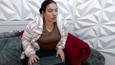 Rose online show from 03-08-26, 11:58