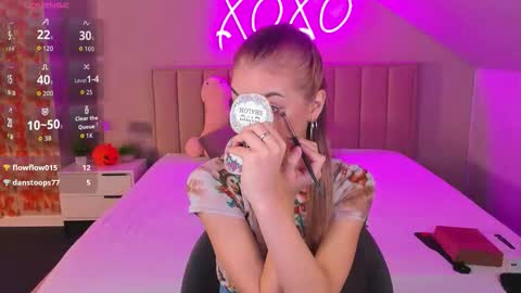 Kimberlly online show from 11-12-25, 12:44