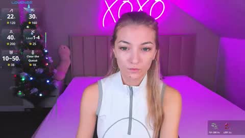 Kimberlly online show from 12-16-25, 12:04