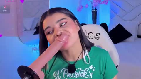 rose_jener06 online show from 07-08-26, 11:31