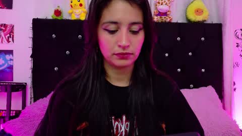 Rose online show from 10-14-25, 03:40