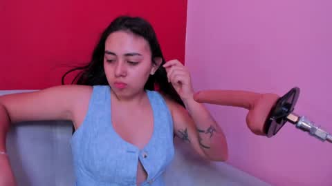 Snapshot of rose_smitth chatting on 04-12-26, 06:57 rose_smitth online show from 04-12-26, 06:57