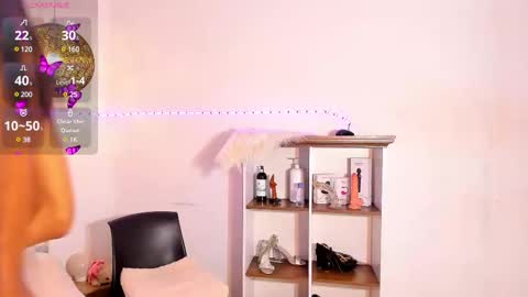 Snapshot of rose_sscott chatting on 02-14-25, 02:44 Jhoan Alexis online show from 02-14-25, 02:44