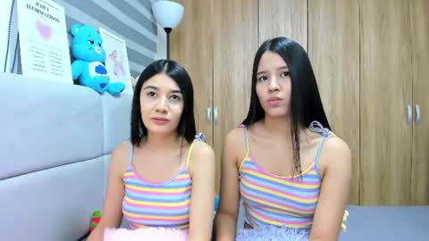 Rose y Miah online show from 06-23-26, 03:59