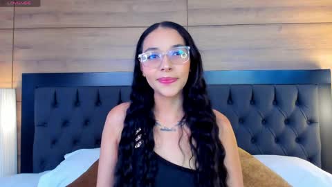 roseaurora online show from 04-05-26, 12:24