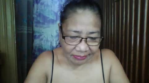 rosebelle66 online show from 12-17-25, 06:19