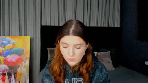 Snapshot of roseblanche2k chatting on 12-15-24, 11:20 Florin online show from 12-15-24, 11:20