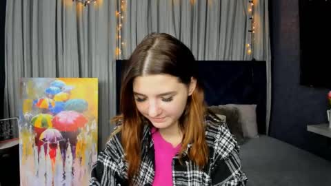 Snapshot of roseblanche2k chatting on 01-17-25, 11:07 Florin online show from 01-17-25, 11:07