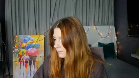 Snapshot of roseblanche2k chatting on 02-20-25, 10:37 Florin online show from 02-20-25, 10:37