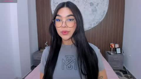 Rose online show from 05-02-26, 01:49