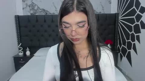 Rose online show from 06-28-26, 01:17
