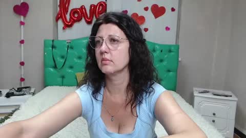 RoseHille online show from 07-07-26, 08:35