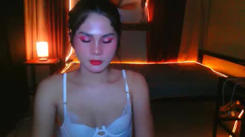 Snapshot of roseish4 chatting on 03-10-26, 10:31 roseish4 online show from 03-10-26, 10:31