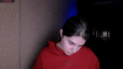 Rose online show from 01-09-25, 03:44