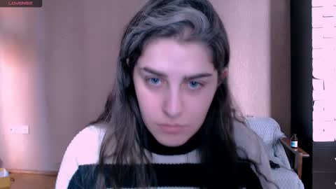 Rose online show from 11-25-25, 11:21