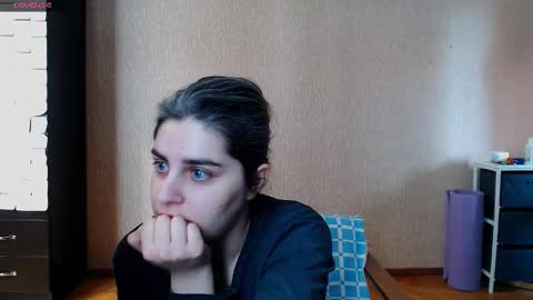 Rose online show from 03-06-26, 09:17