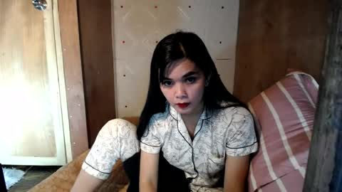 Snapshot of rosella_xx chatting on 08-03-26, 03:27 TONETH online show from 08-03-26, 03:27