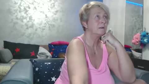 Lovepinklilly online show from 03-25-26, 05:08