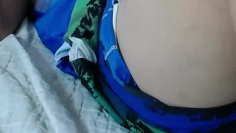 Snapshot of rosesvalentina chatting on 09-11-25, 08:03 Ocean online show from 09-11-25, 08:03