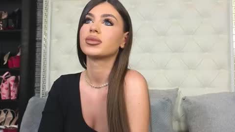 Gabriela online show from 11-19-25, 07:52