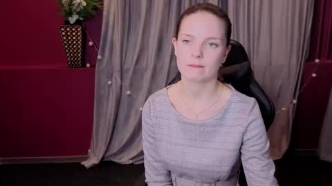 Snapshot of rosewaulhgberg chatting on 01-14-26, 01:55 Rosse online show from 01-14-26, 01:55