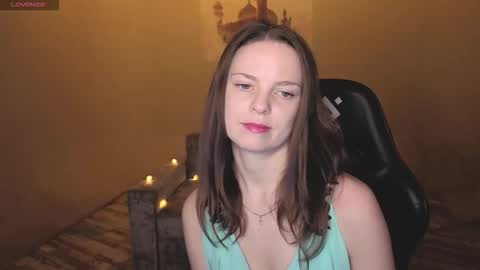 Snapshot of rosewaulhgberg chatting on 02-19-26, 01:45 Rosse online show from 02-19-26, 01:45