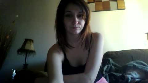 Snapshot of rosewillow33 chatting on 02-18-26, 01:40 rosewillow33 online show from 02-18-26, 01:40