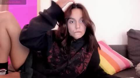 Snapshot of roshelle_xxx chatting on 09-24-25, 11:52 Roshelle online show from 09-24-25, 11:52