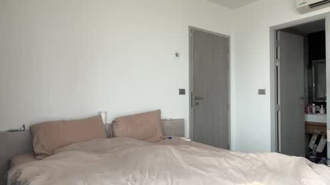 Roshelle online show from 02-20-26, 08:05