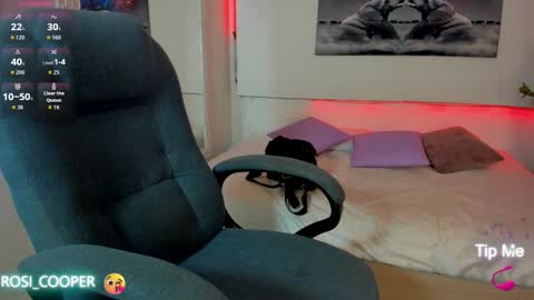 Snapshot of rosi_cooper chatting on 02-20-26, 11:11 rosi_cooper online show from 02-20-26, 11:11