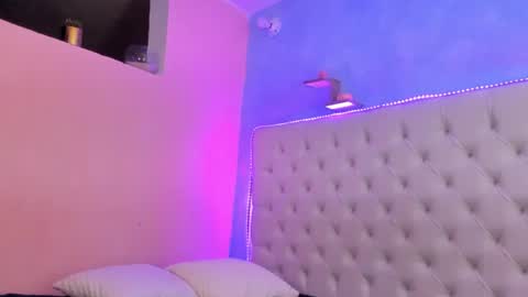 Snapshot of rosi_cooper chatting on 08-05-26, 01:52 rosi_cooper online show from 08-05-26, 01:52