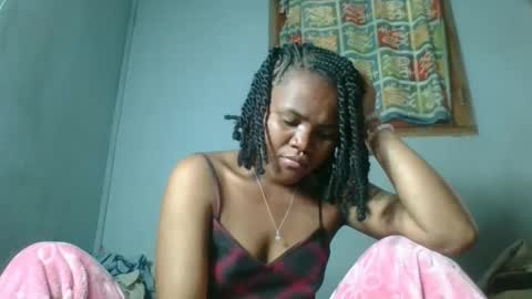 Snapshot of rosia22 chatting on 10-10-25, 10:03 rosia22 online show from 10-10-25, 10:03