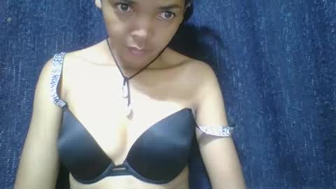 rosia685234 online show from 02-19-25, 09:06