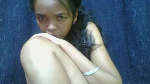 rosia685234 online show from 02-19-25, 12:11