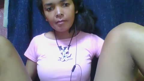 rosia685234 online show from 02-19-25, 06:21