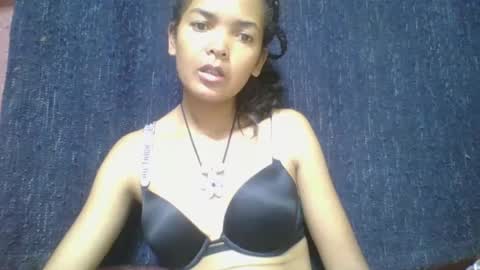 rosia685234 online show from 02-23-25, 11:33