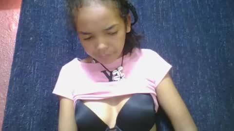 rosia685234 online show from 02-25-25, 08:03