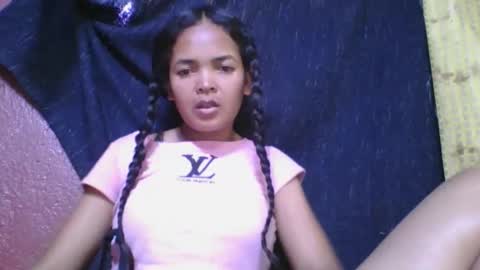 rosia685234 online show from 11-08-25, 05:07