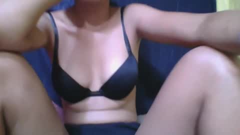 rosia685234 online show from 02-16-26, 03:35