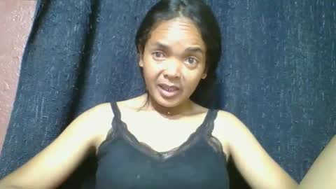 rosia685234 online show from 04-11-26, 02:49