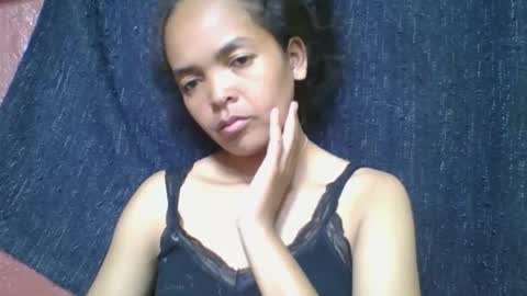 rosia685234 online show from 04-20-26, 02:31