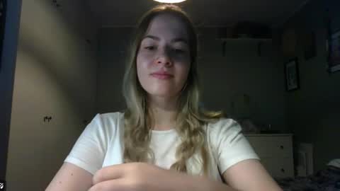 Rosie online show from 10-22-25, 06:46