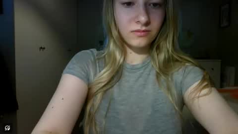 Snapshot of rosie_june chatting on 06-02-26, 07:43 Rosie online show from 06-02-26, 07:43