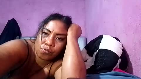 Snapshot of rosmerynava chatting on 12-14-24, 05:40 rosmerynavarro online show from 12-14-24, 05:40